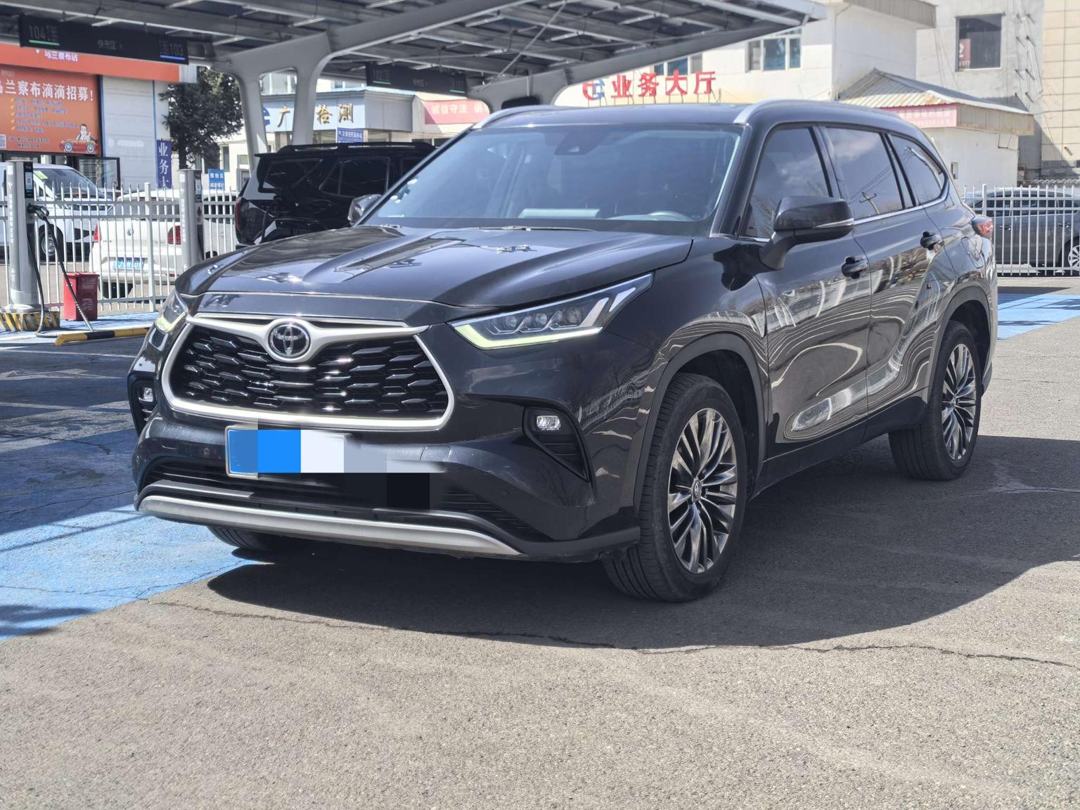 Toyota Highlander 2022 380T 4WD Premium 7 seat