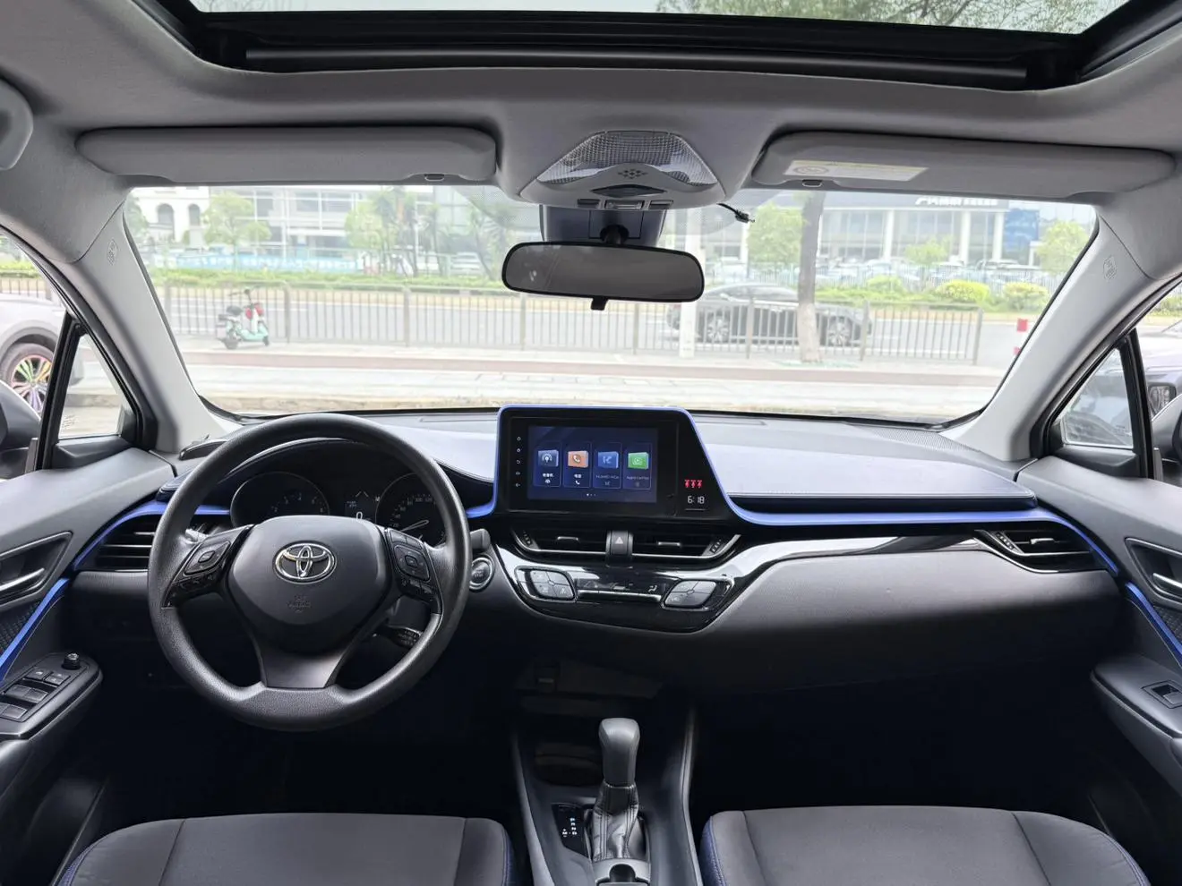Toyota C-HR 2021 2.0L Luxury