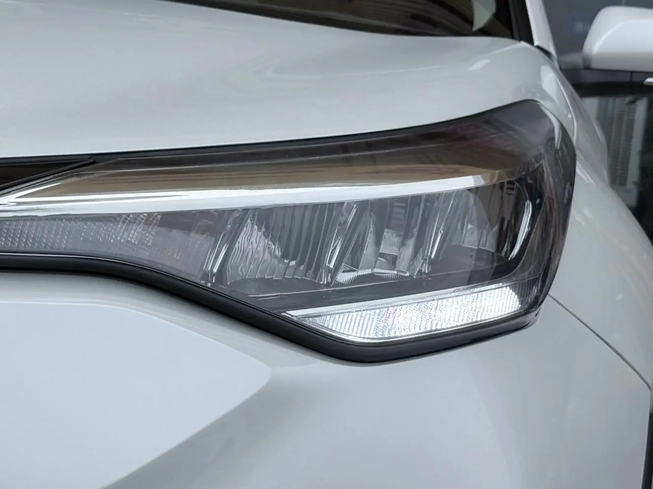 Toyota C-HR 2021 2.0L Luxury
