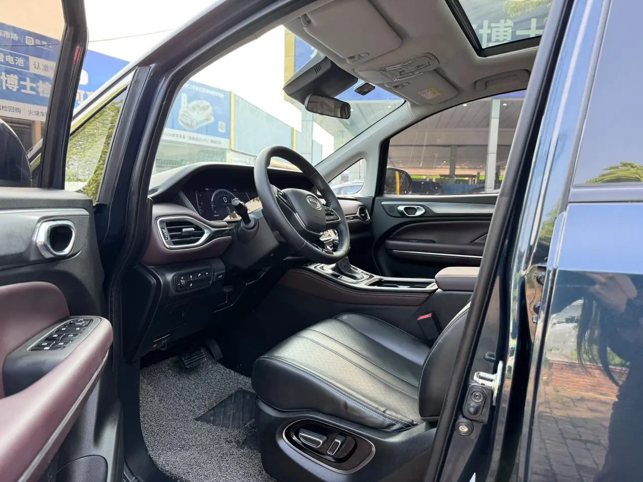 GAC Trumpchi Trumpchi M6 2021 Pro 270T AT Premium Plus
