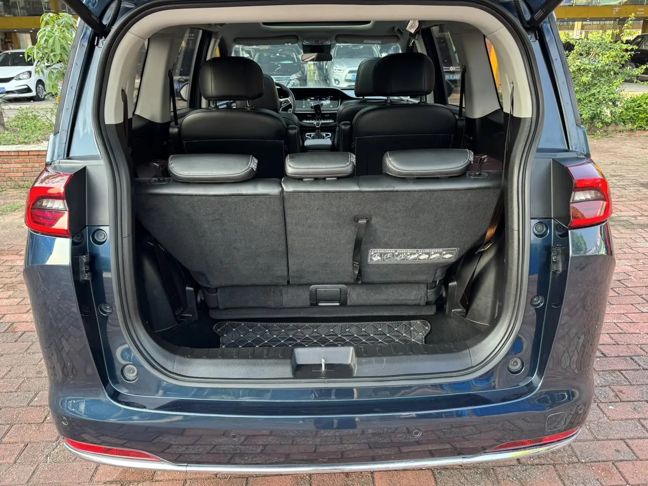 GAC Trumpchi Trumpchi M6 2021 Pro 270T AT Premium Plus