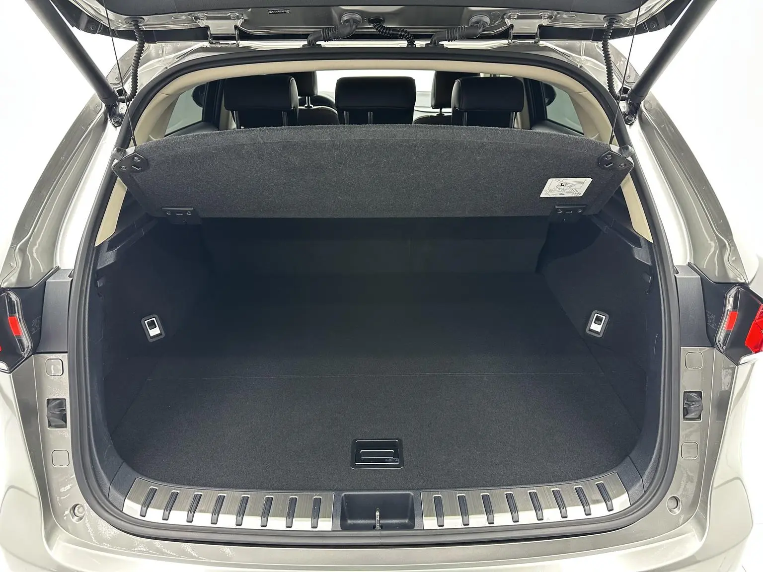 Lexus NX 2020 200 FWD China VI