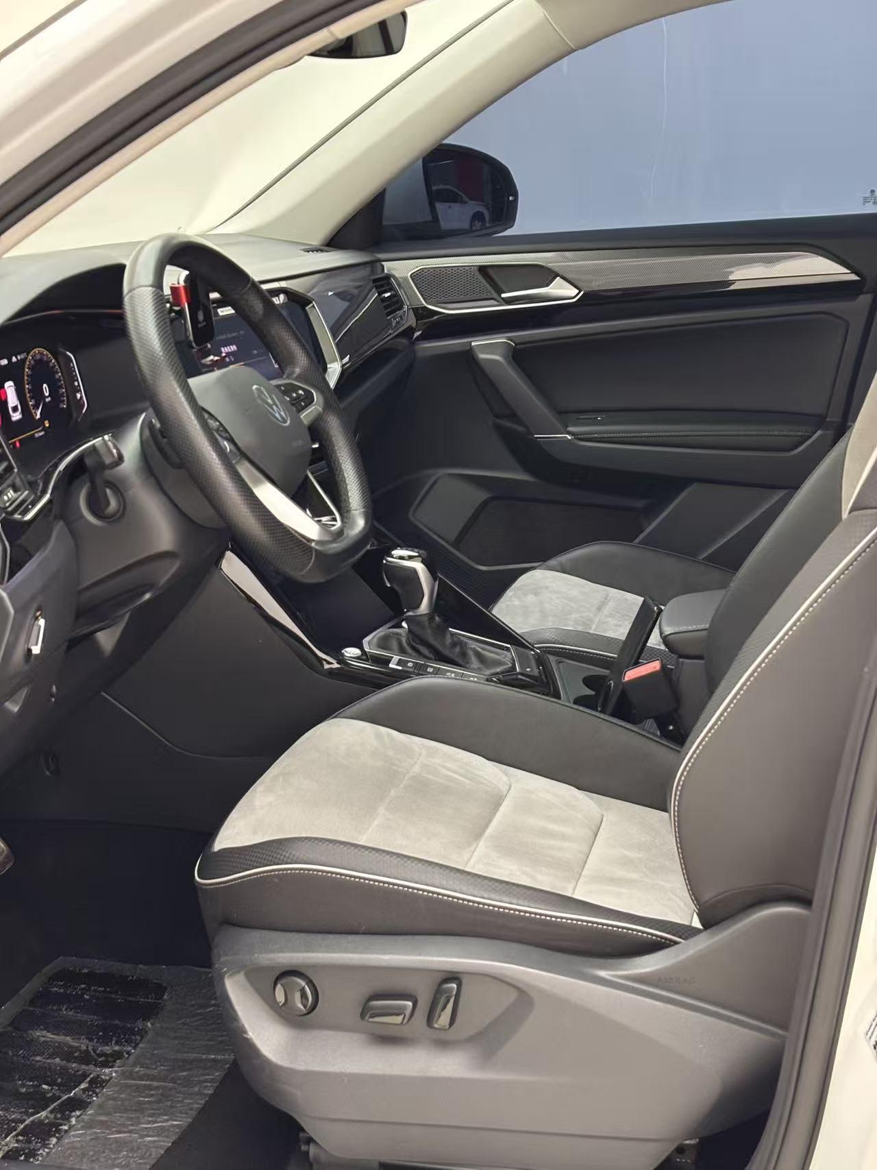 Volkswagen Tayron X 2020 330TSI 2WD Smart Connected