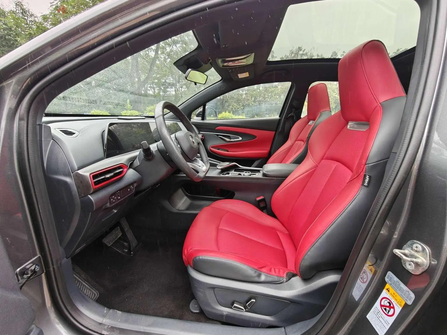 Changan UNI-T 2020 1.5T Premium