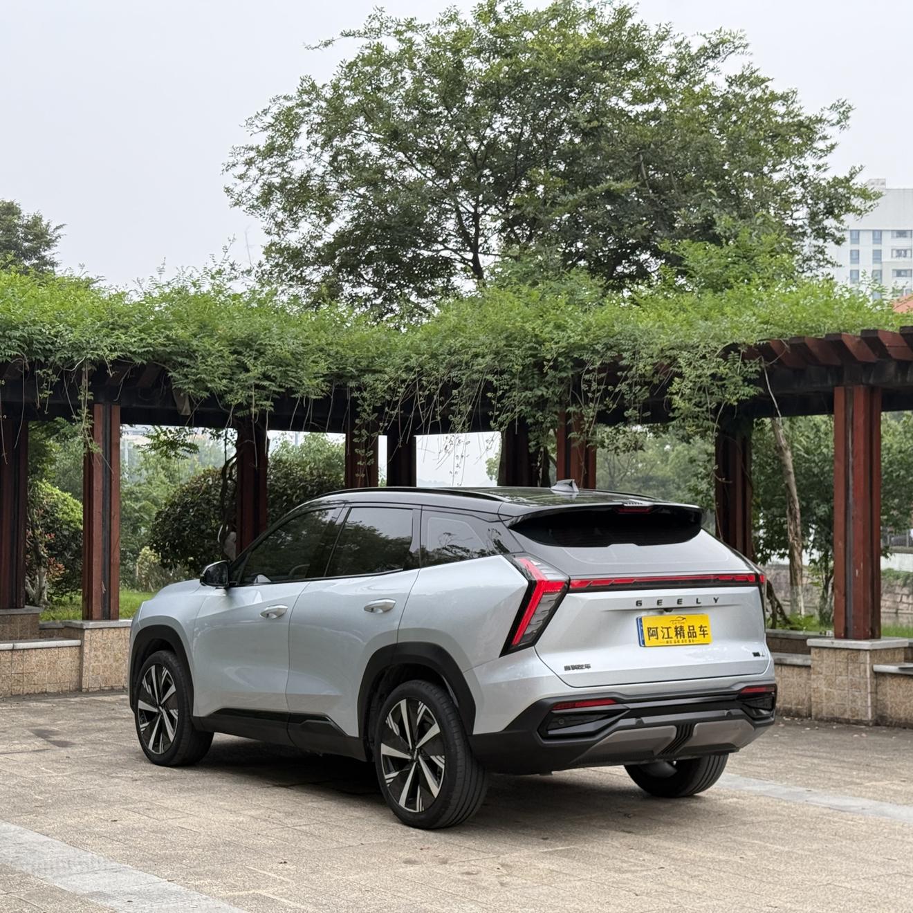 Geely Boyue L 2023 2.0TD DCT Flagship