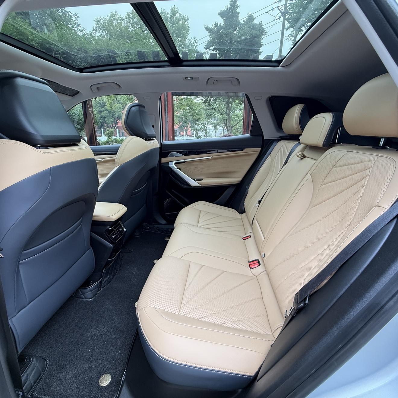 Geely Boyue L 2023 2.0TD DCT Flagship