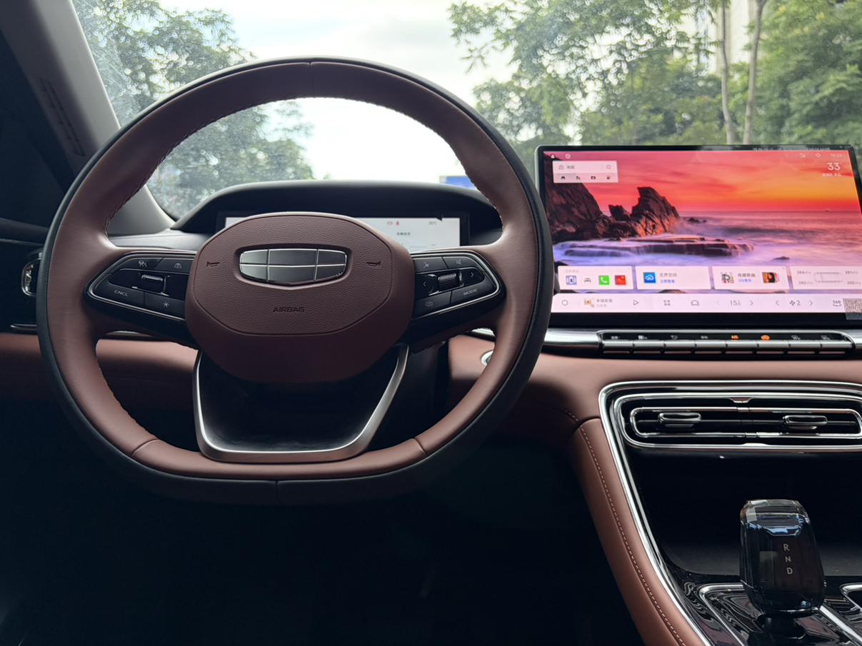 Geely Emgrand 2026 5 1.5T DCT Flagship