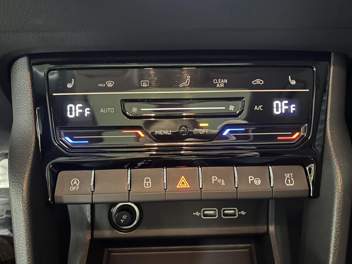 Skoda 2023 TSI280 Smart