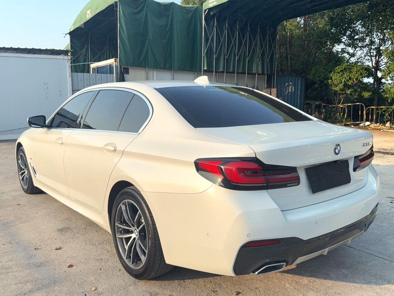 BMW 5 Series 2021 525Li M Sport Package