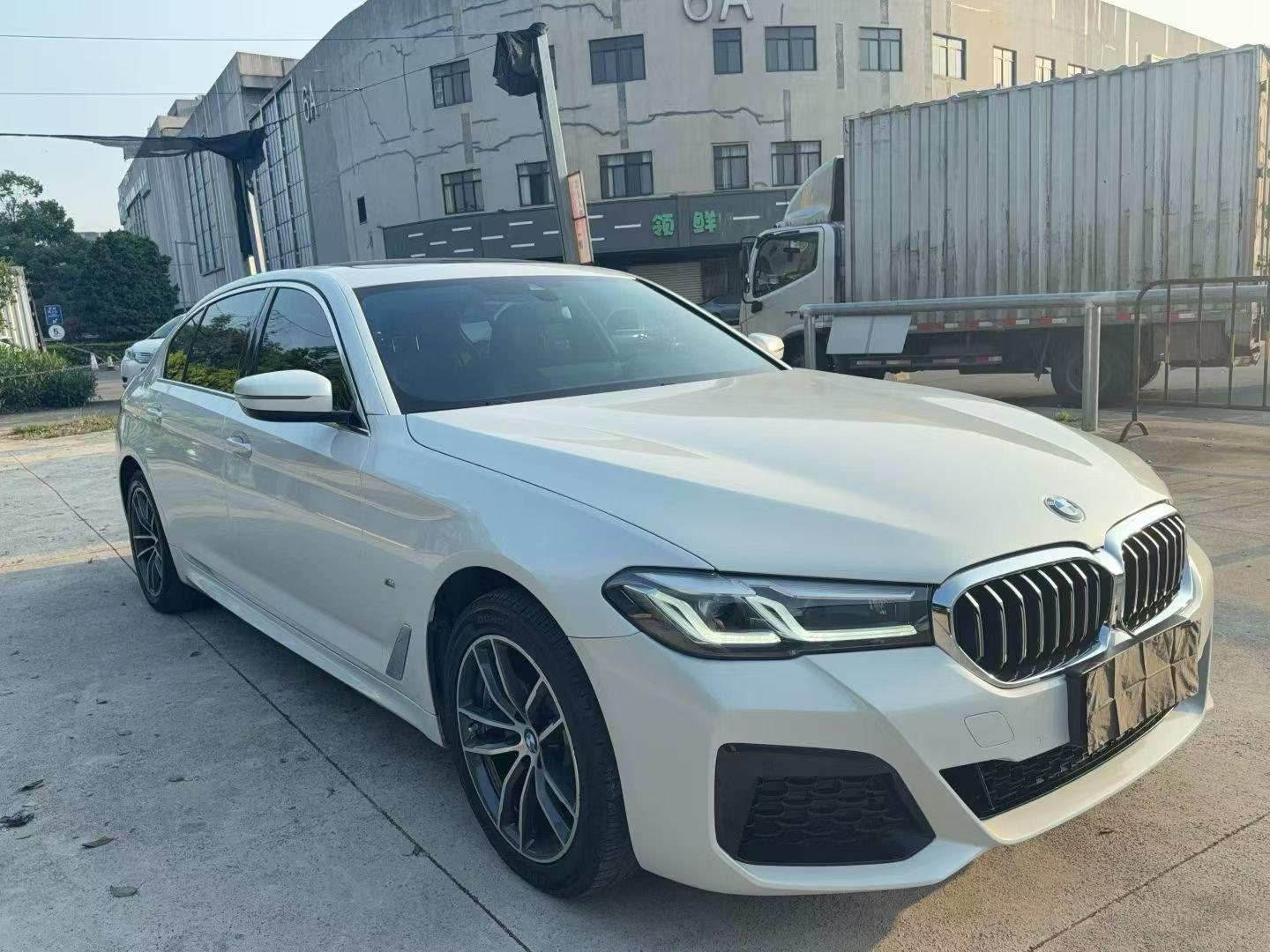 BMW 5 Series 2021 525Li M Sport Package