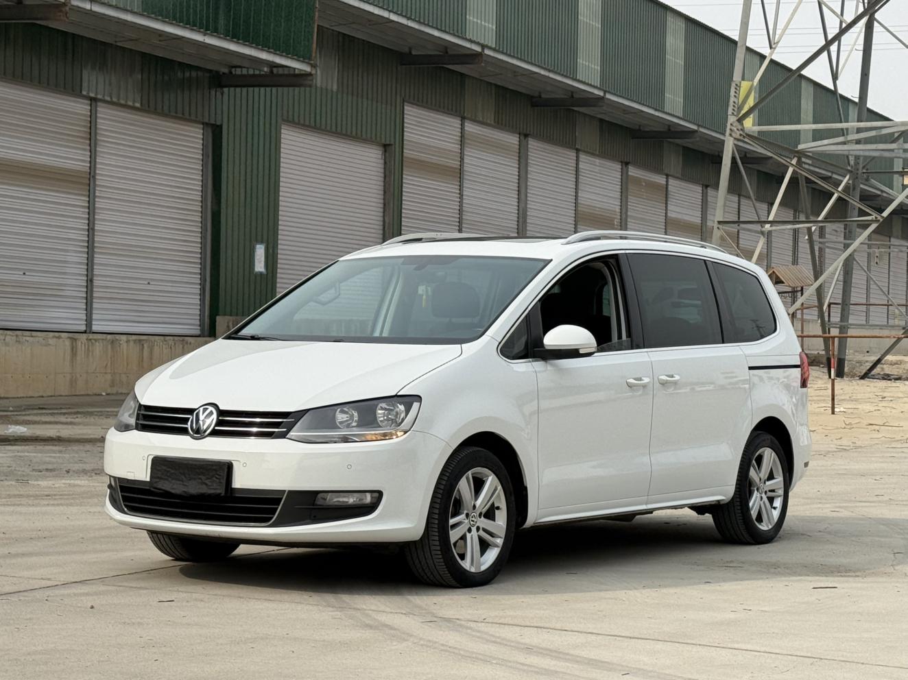 Volkswagen Sharan 2018 380TSI 7 seat