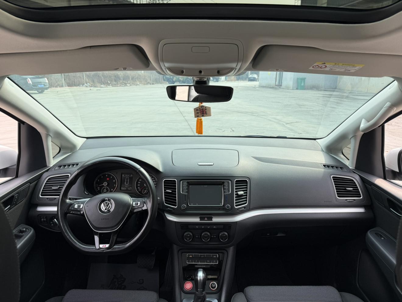 Volkswagen Sharan 2018 380TSI 7 seat
