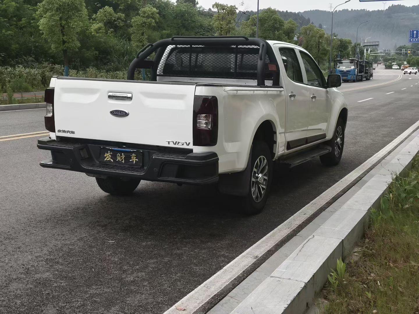 5 TAGA 2018 3.0T 2WD Luxury