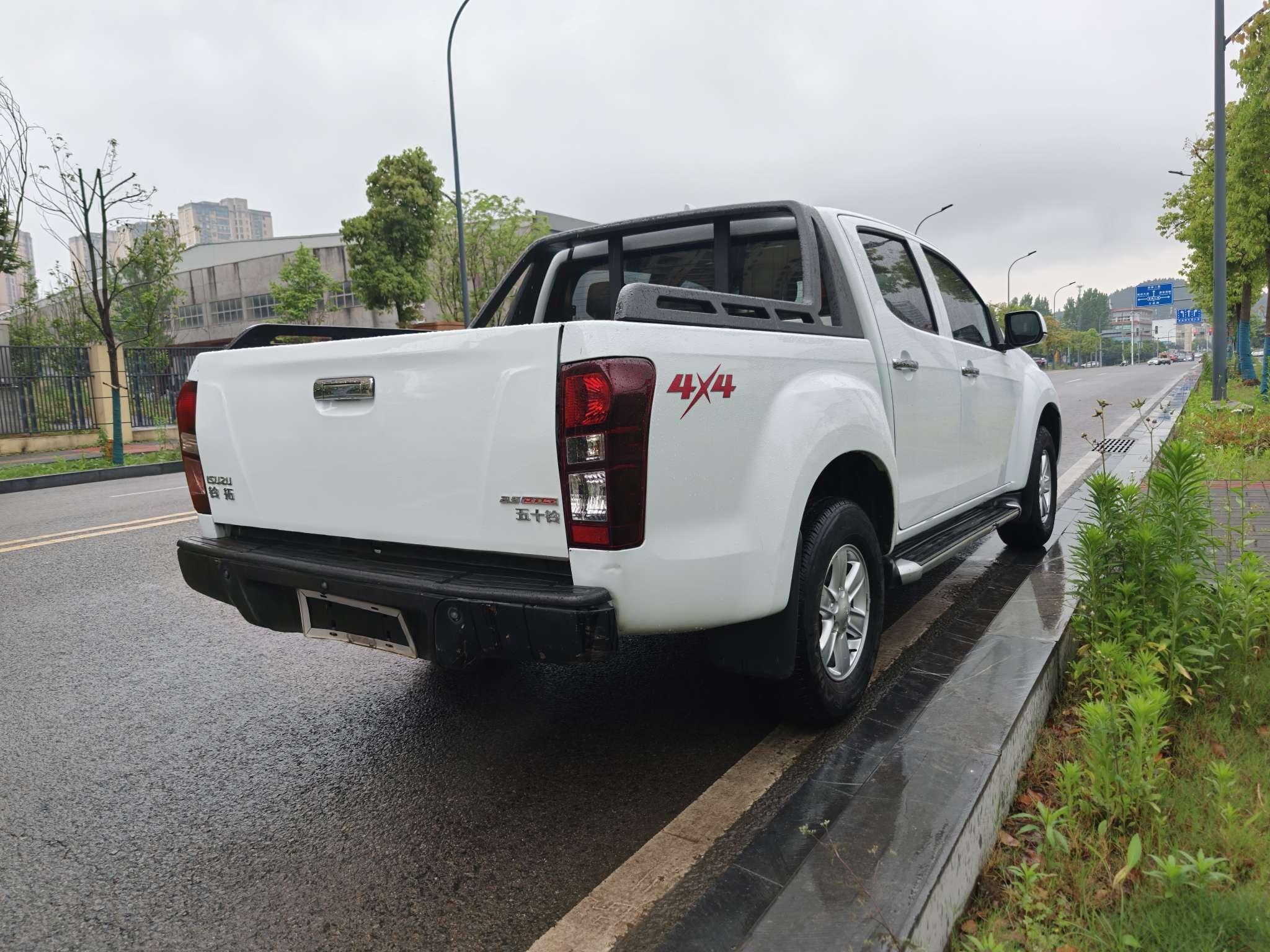 5 2019 2.5T 4WD Auto Luxury China V JE4D25Q5A