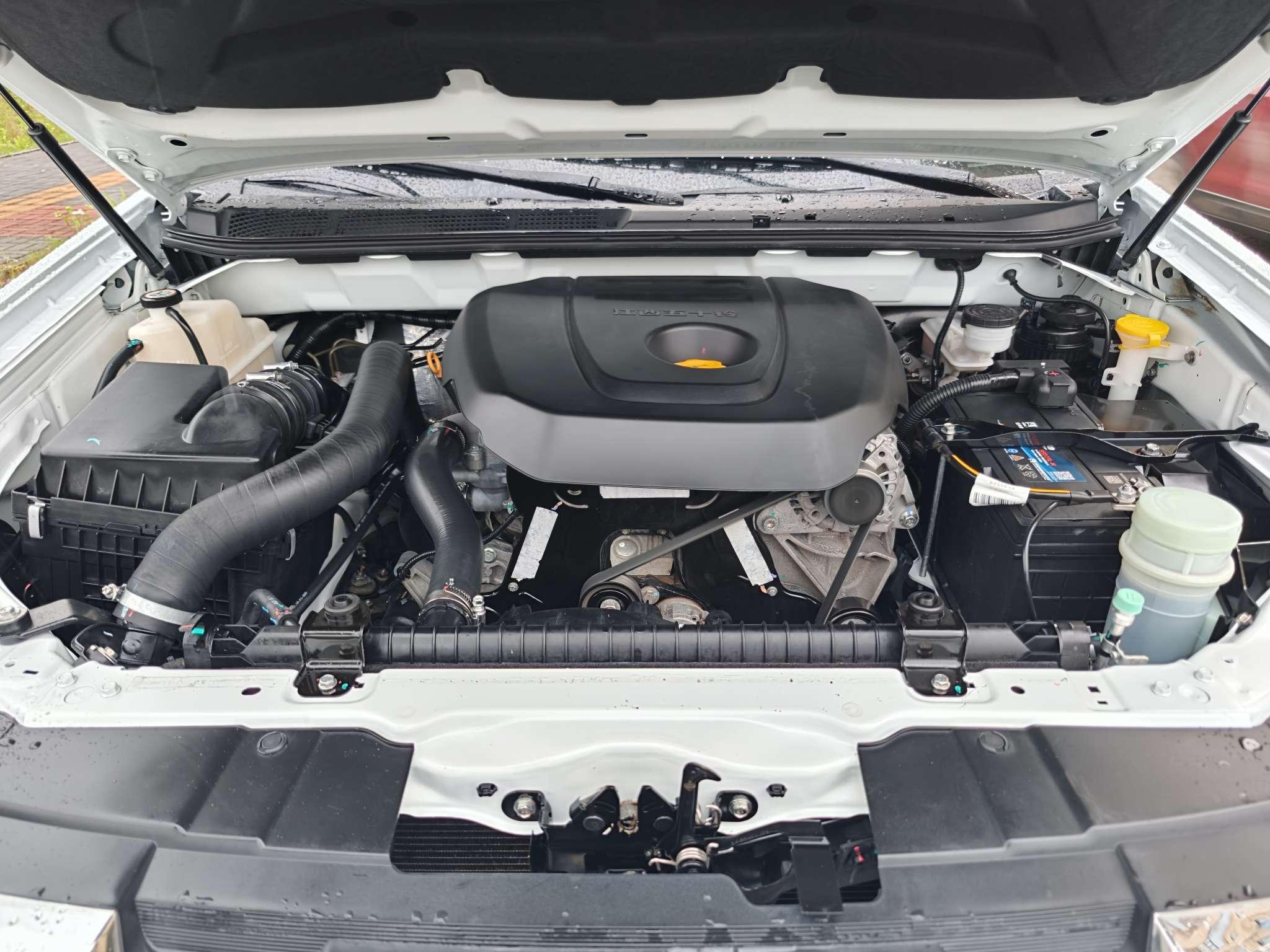 5 2019 2.5T 4WD Auto Luxury China V JE4D25Q5A