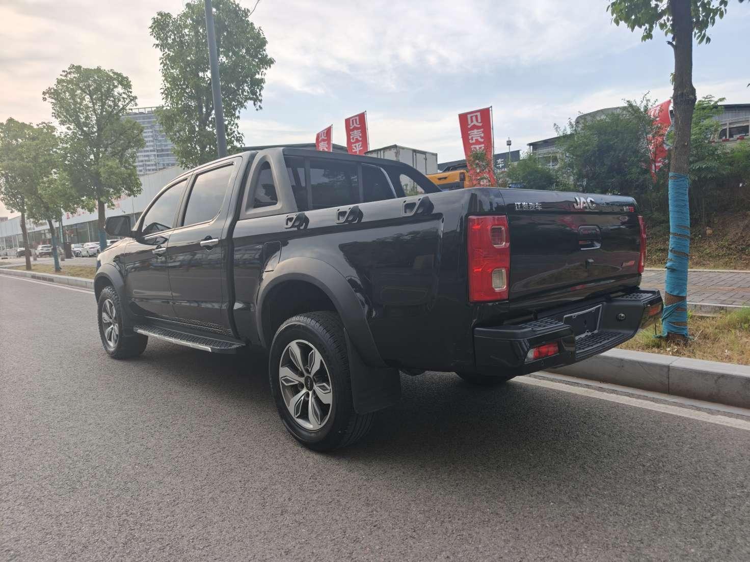 T8 2019 2.0T Diesel 2WD Smart Connected HFC4DB2-1D1