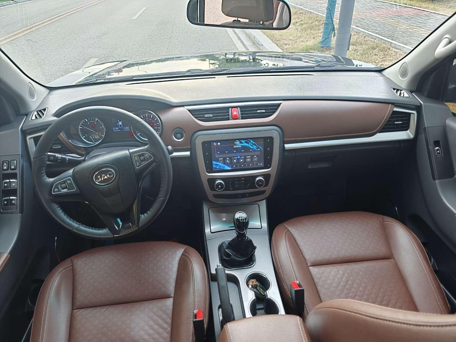 T8 2019 2.0T Diesel 2WD Smart Connected HFC4DB2-1D1