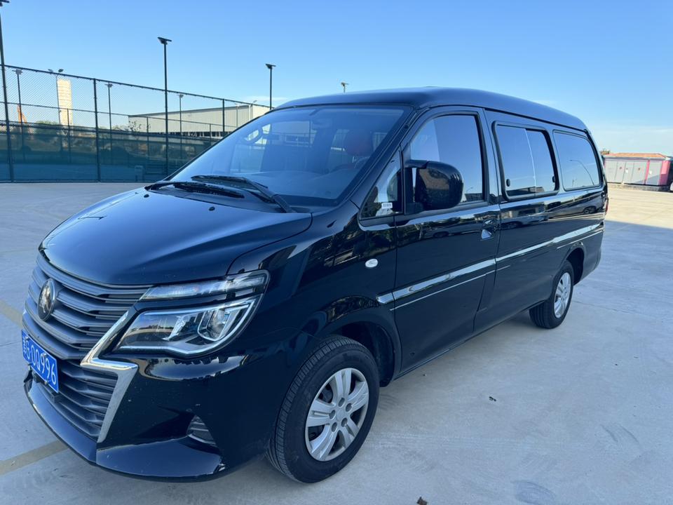 Dongfeng Forthing Smart 2024 M5L 1.5T Base 7 seat