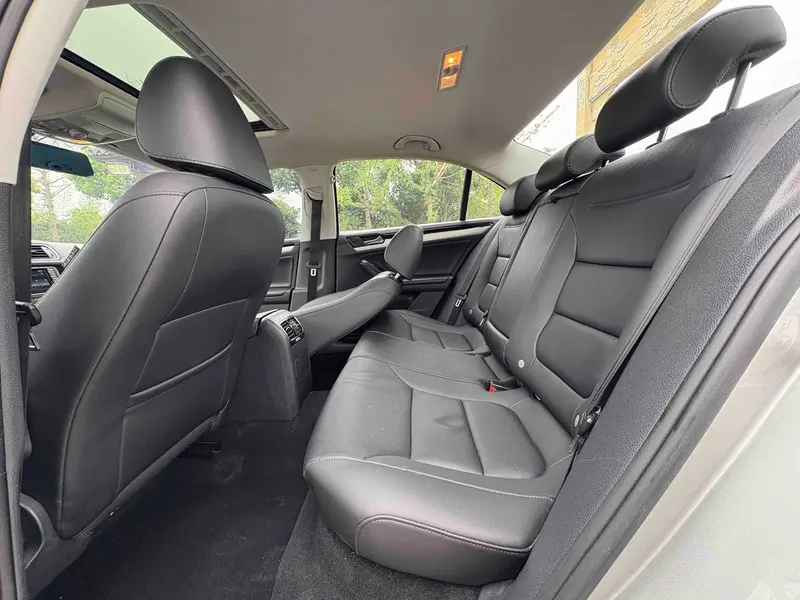 Sagitar 2018 180TSI DSG Premium Edition