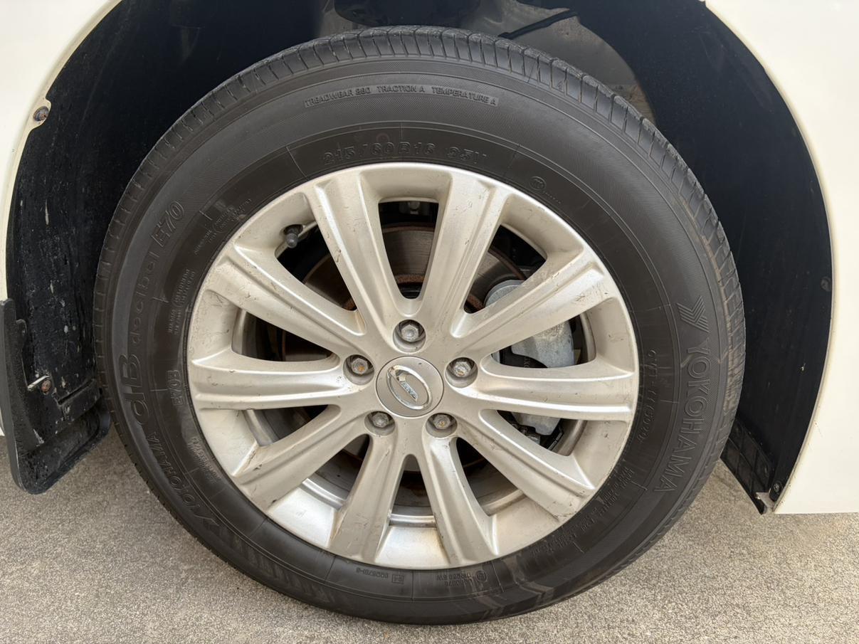 GAC Trumpchi Trumpchi M6 2019 270T Auto Luxury 6 seat China V