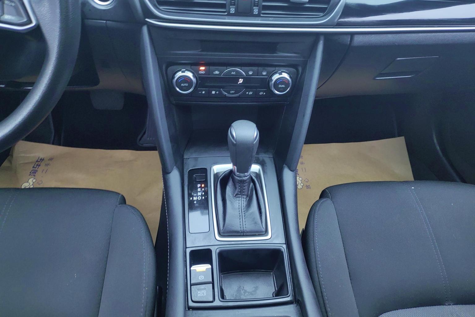 Mazda CX-4 2021 2.0L 2WD Blue Sky