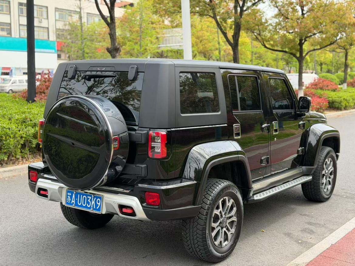 Beijing Off-Road BJ40 2024 2.0T Auto 4WD Glory