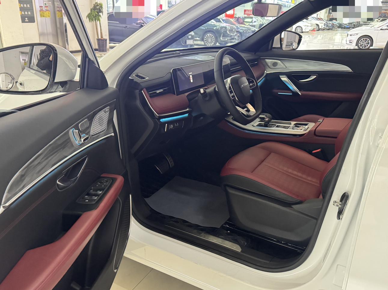 Jetour X70 PRO 2024 1.6TD DCT Smart 5 seat