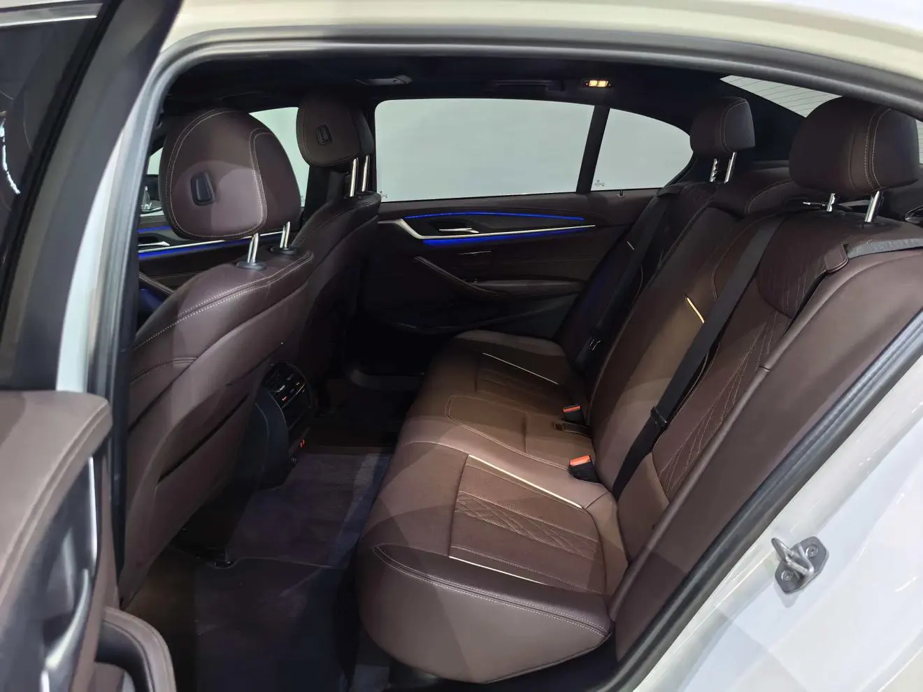 BMW 5 Series 2022 Facelift 530Li Leading M Sport Package