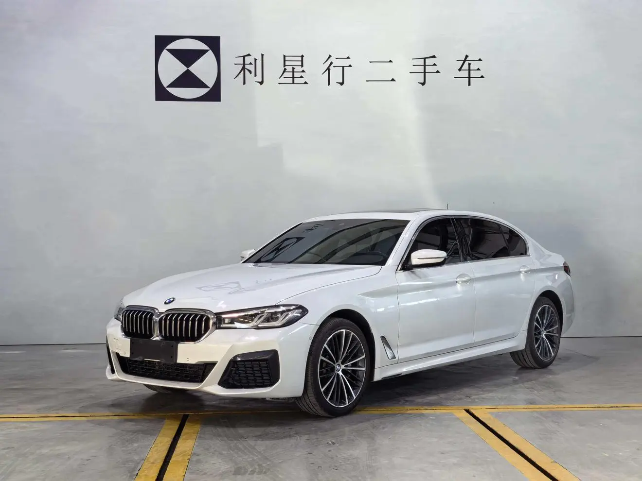 BMW 5 Series 2022 Facelift 530Li Leading M Sport Package