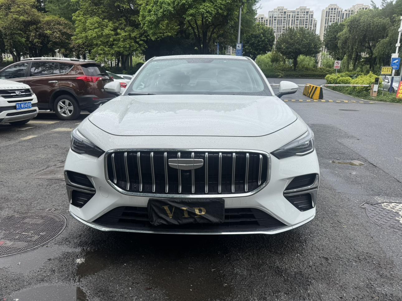 Geely Emgrand 2026 5 1.5L CVT Premium
