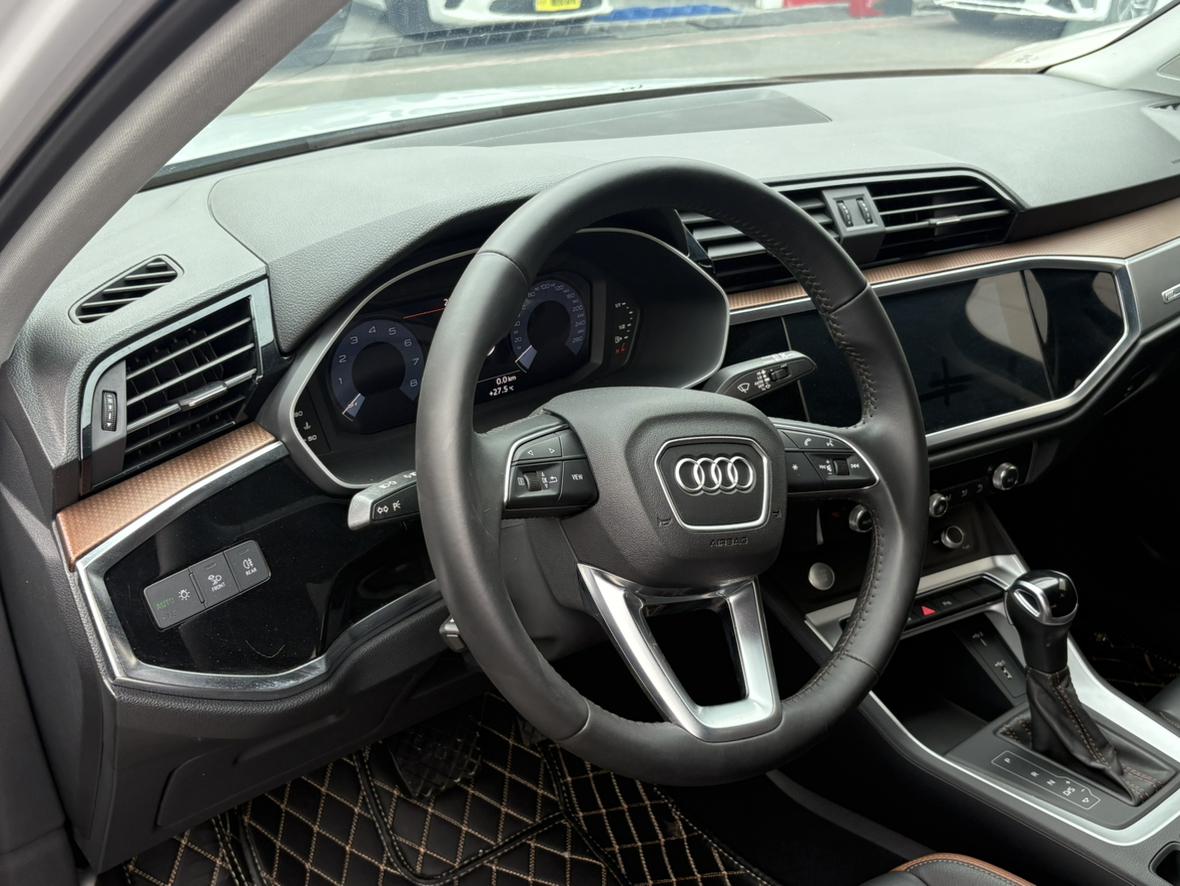 Audi Q3 2020 35 TFSI