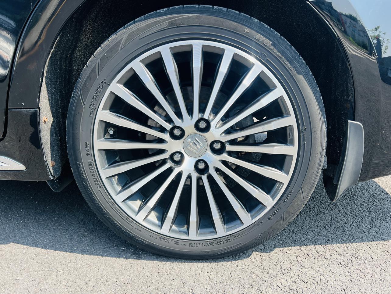Toyota Crown 2018 2.0T Sport