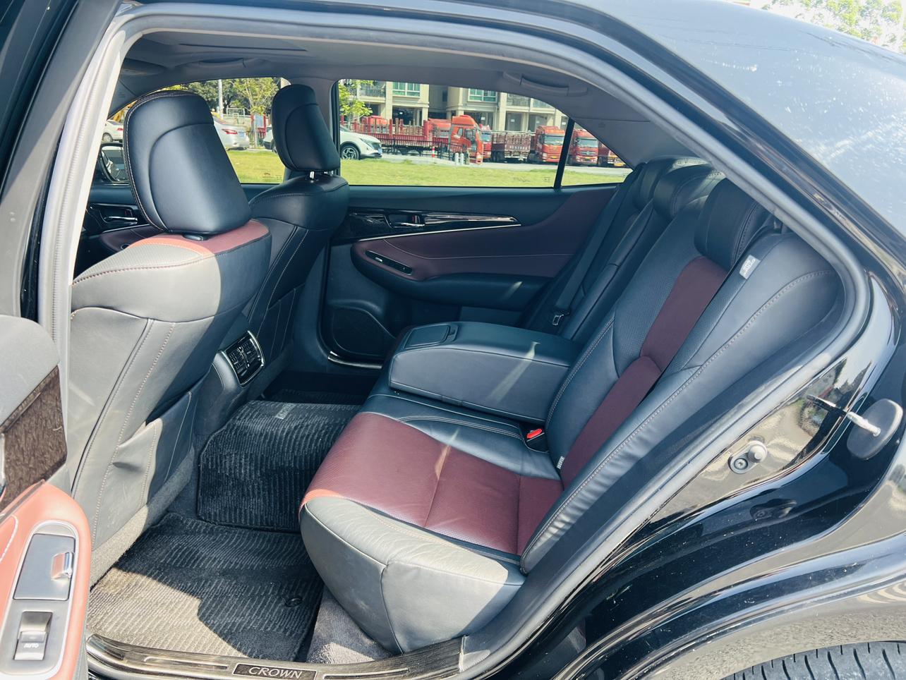 Toyota Crown 2018 2.0T Sport