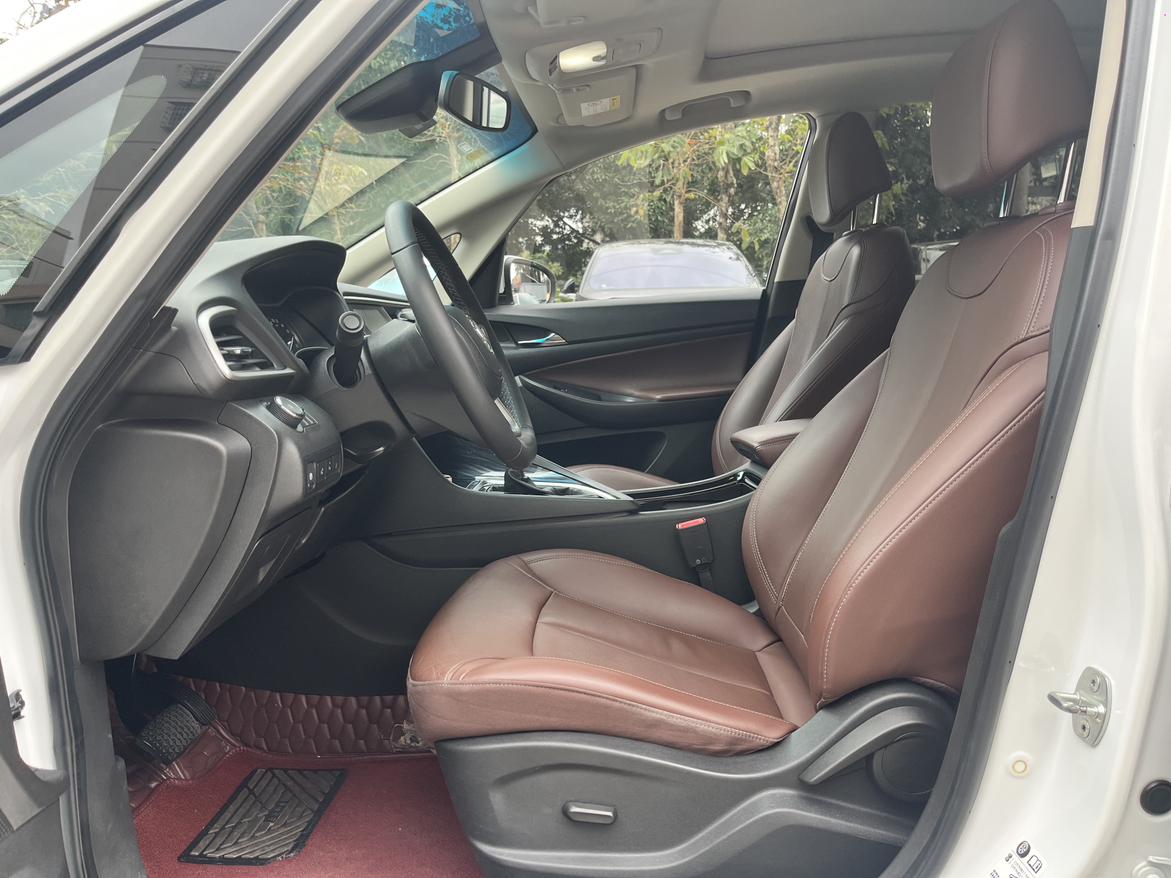 Buick GL6 2019 18T 6 seat Connected Premium China V
