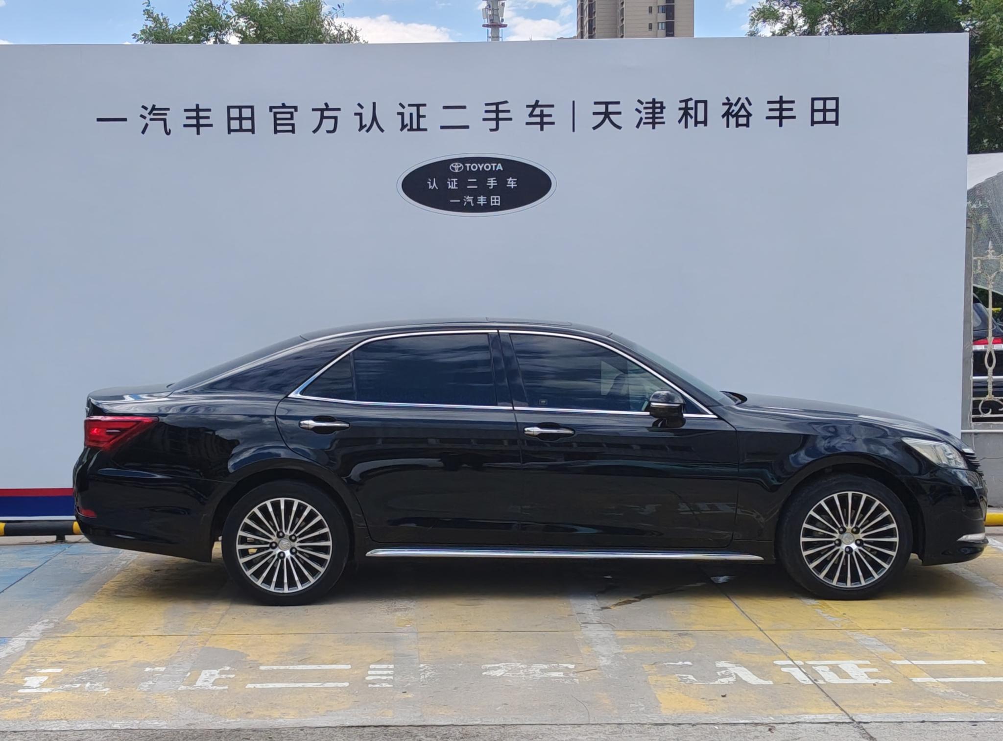 Toyota Crown 2018 2.0T Sport