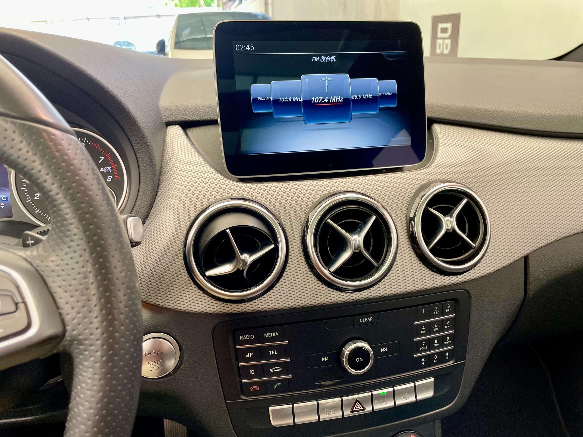 Mercedes-Benz B Class 2018 B 200 Fashion