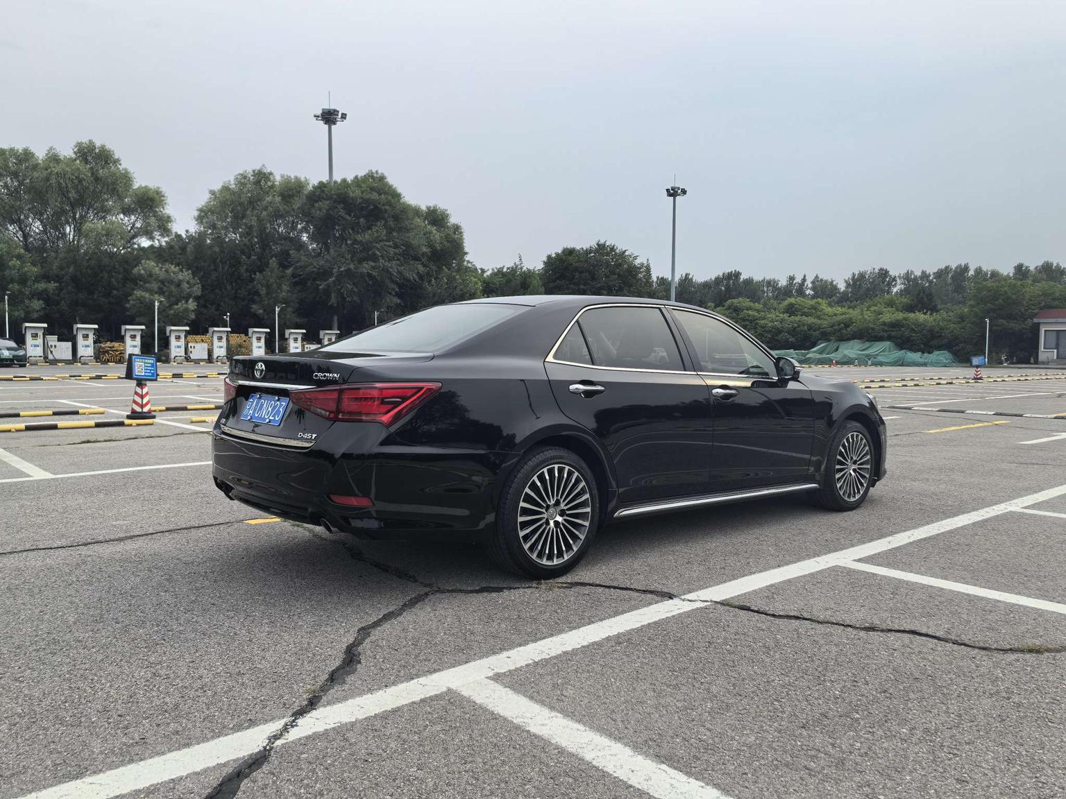 Toyota Crown 2018 2.0T Sport