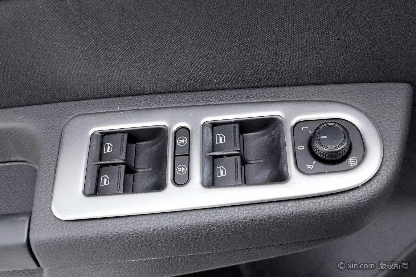 Volkswagen Sharan 2018 380TSI 7 seat