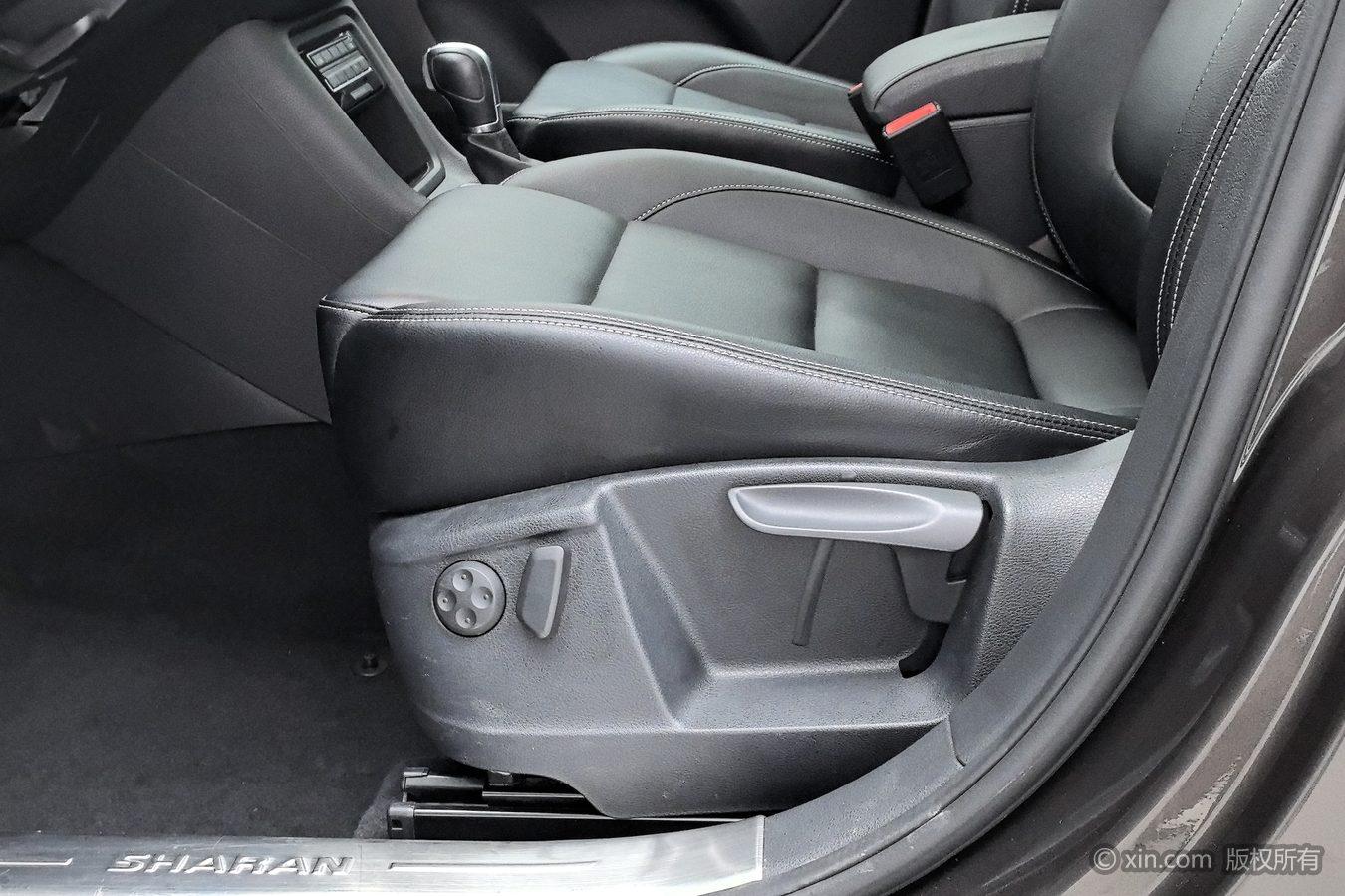 Volkswagen Sharan 2018 380TSI 7 seat