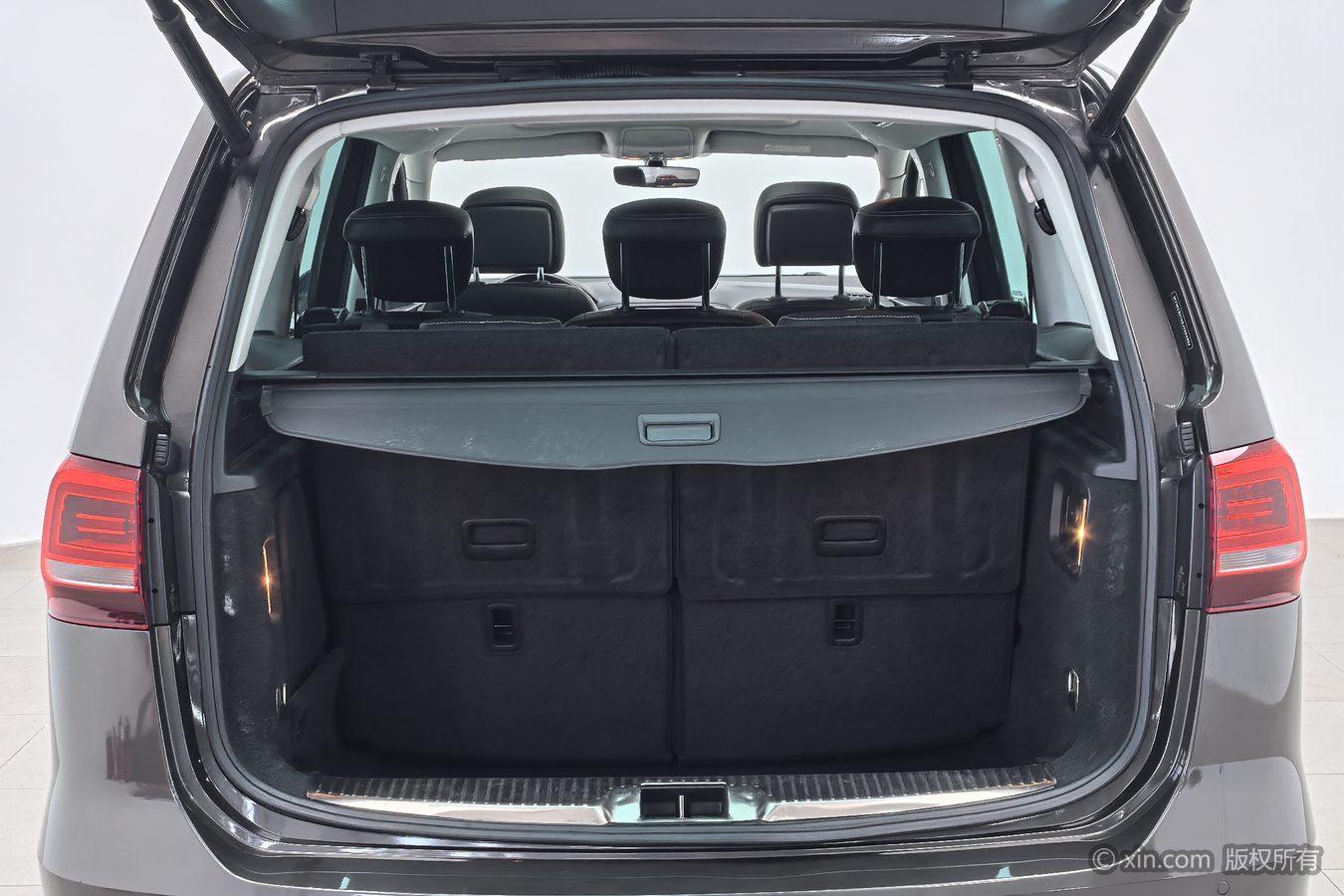 Volkswagen Sharan 2018 380TSI 7 seat