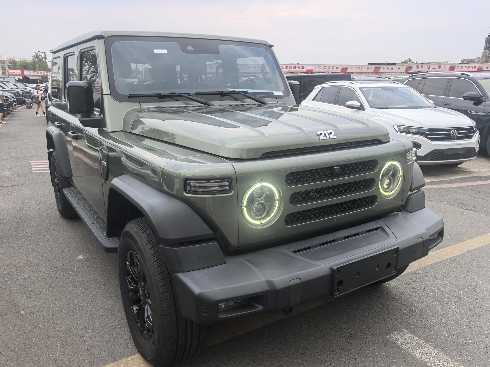 212 T01 2024 2.0T