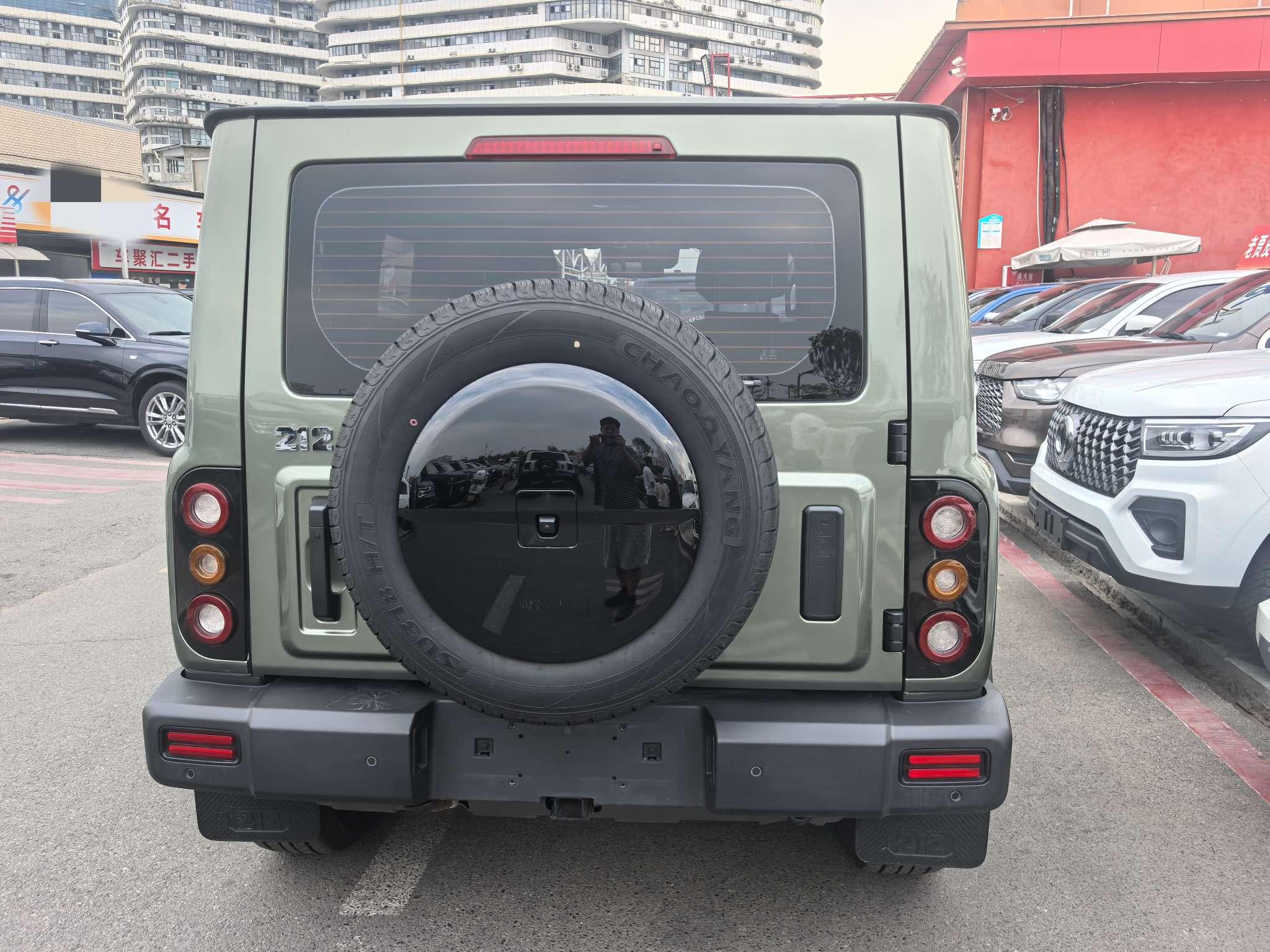 212 T01 2024 2.0T