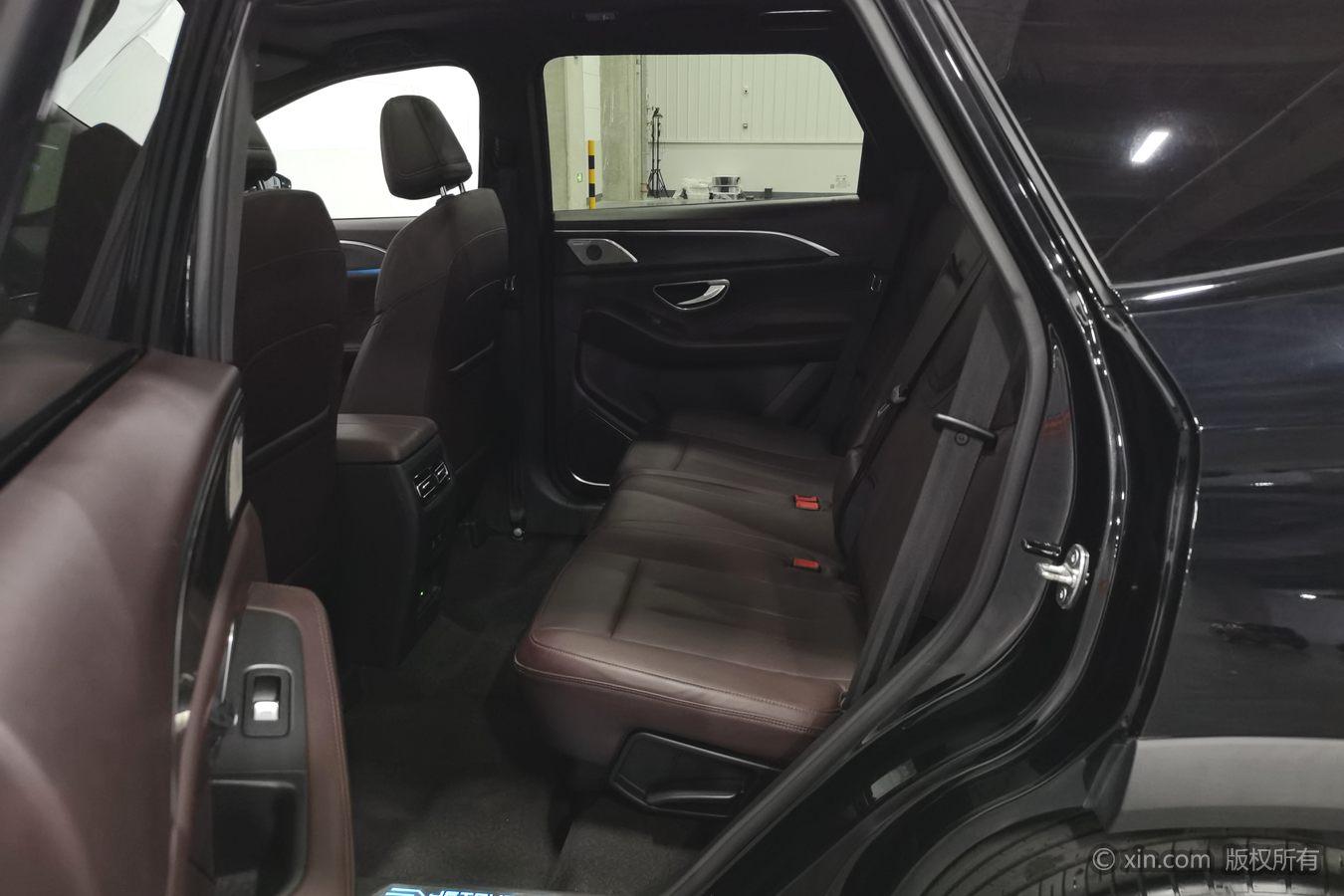 Jetour X90 2022 2.0T DCT 7 seat