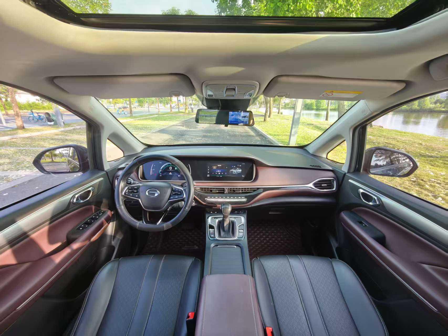 GAC Trumpchi Trumpchi M6 2021 270T Auto Luxury 7 seat