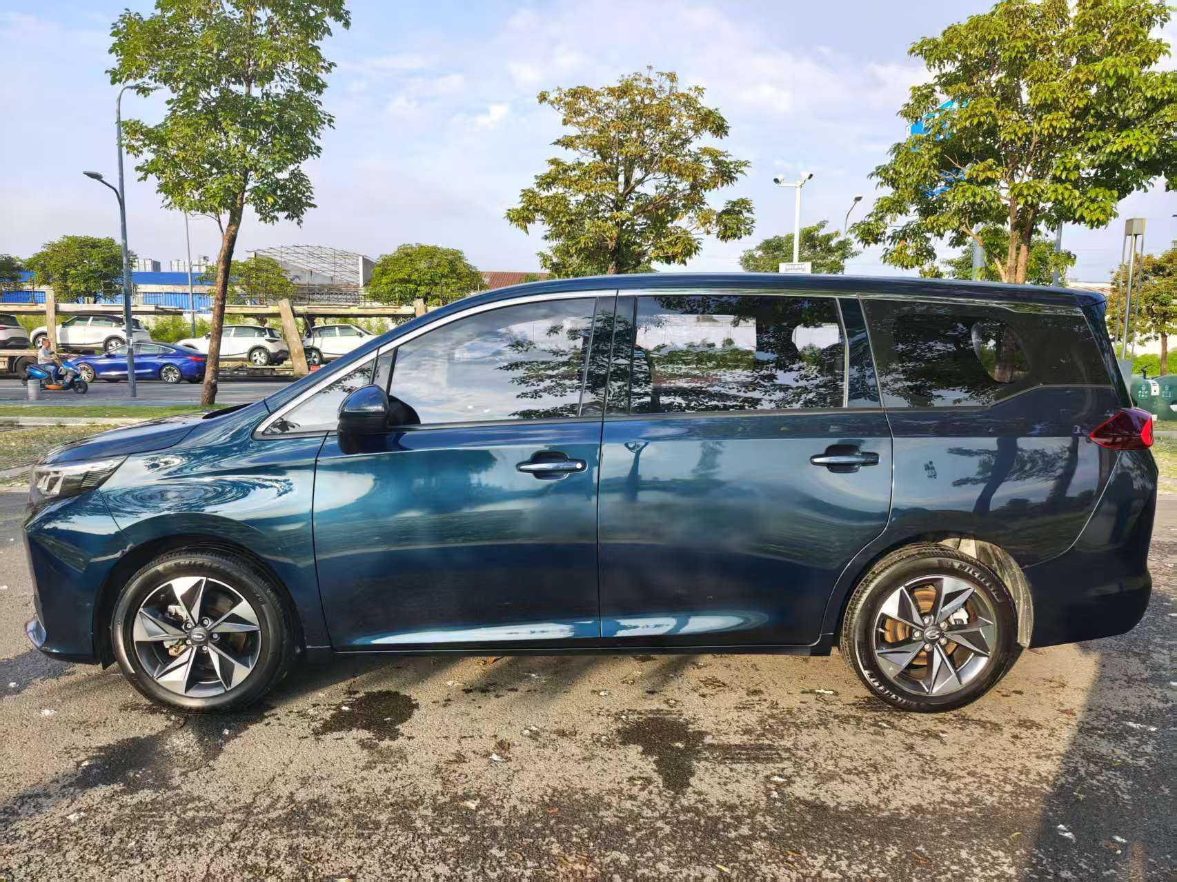 GAC Trumpchi Trumpchi M6 2021 270T Auto Luxury 7 seat