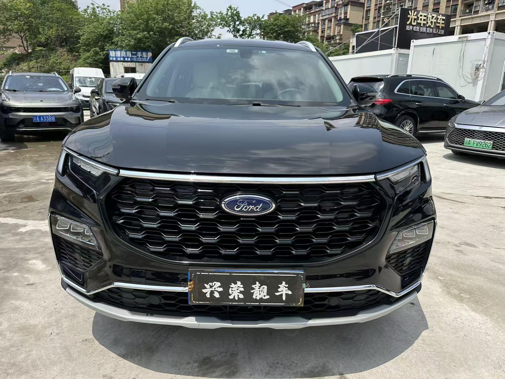 Ford 2023 EcoBoost 225 6 seat