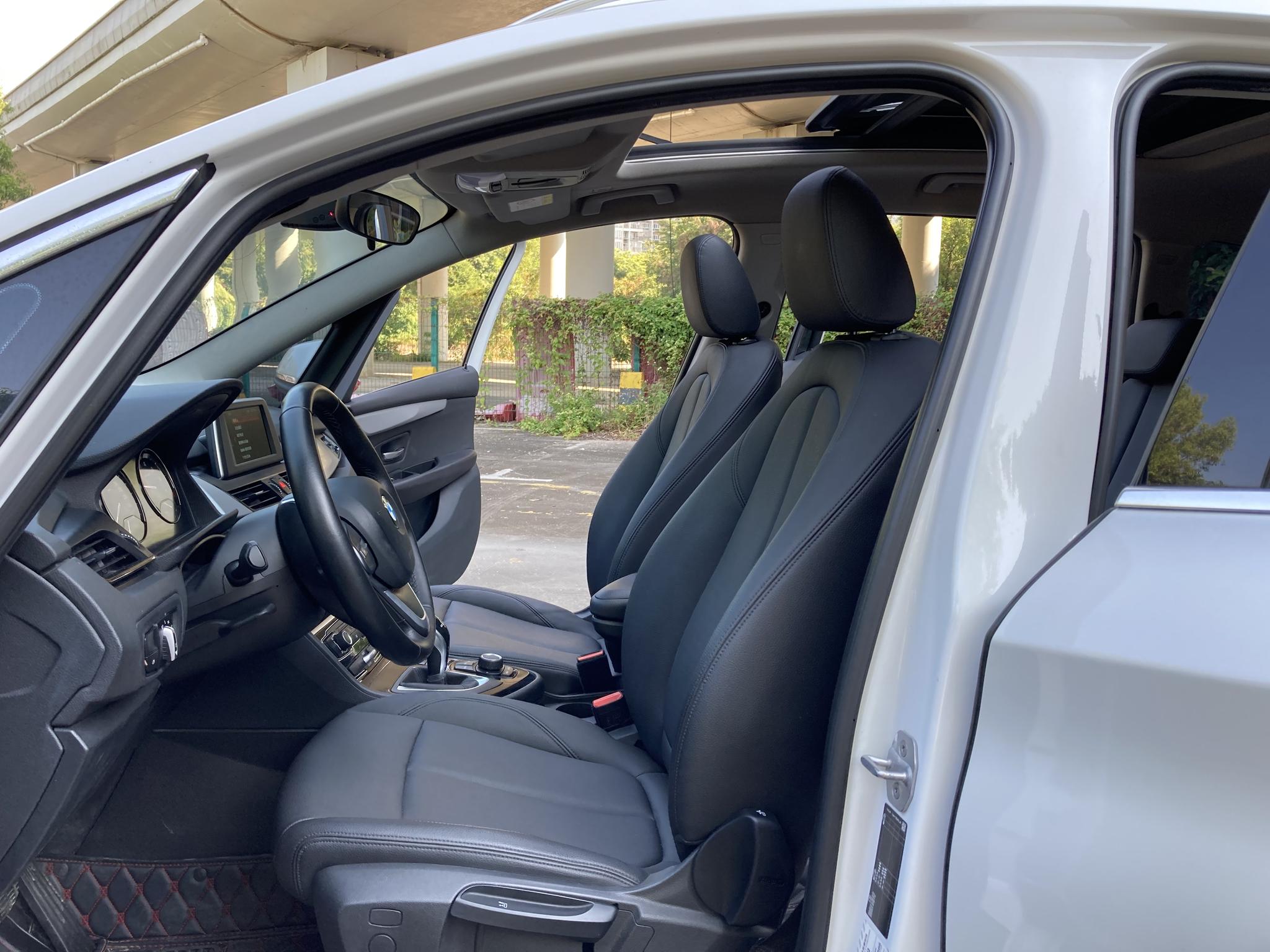 BMW 2 Series Gran Tourer 2019 220i Leading