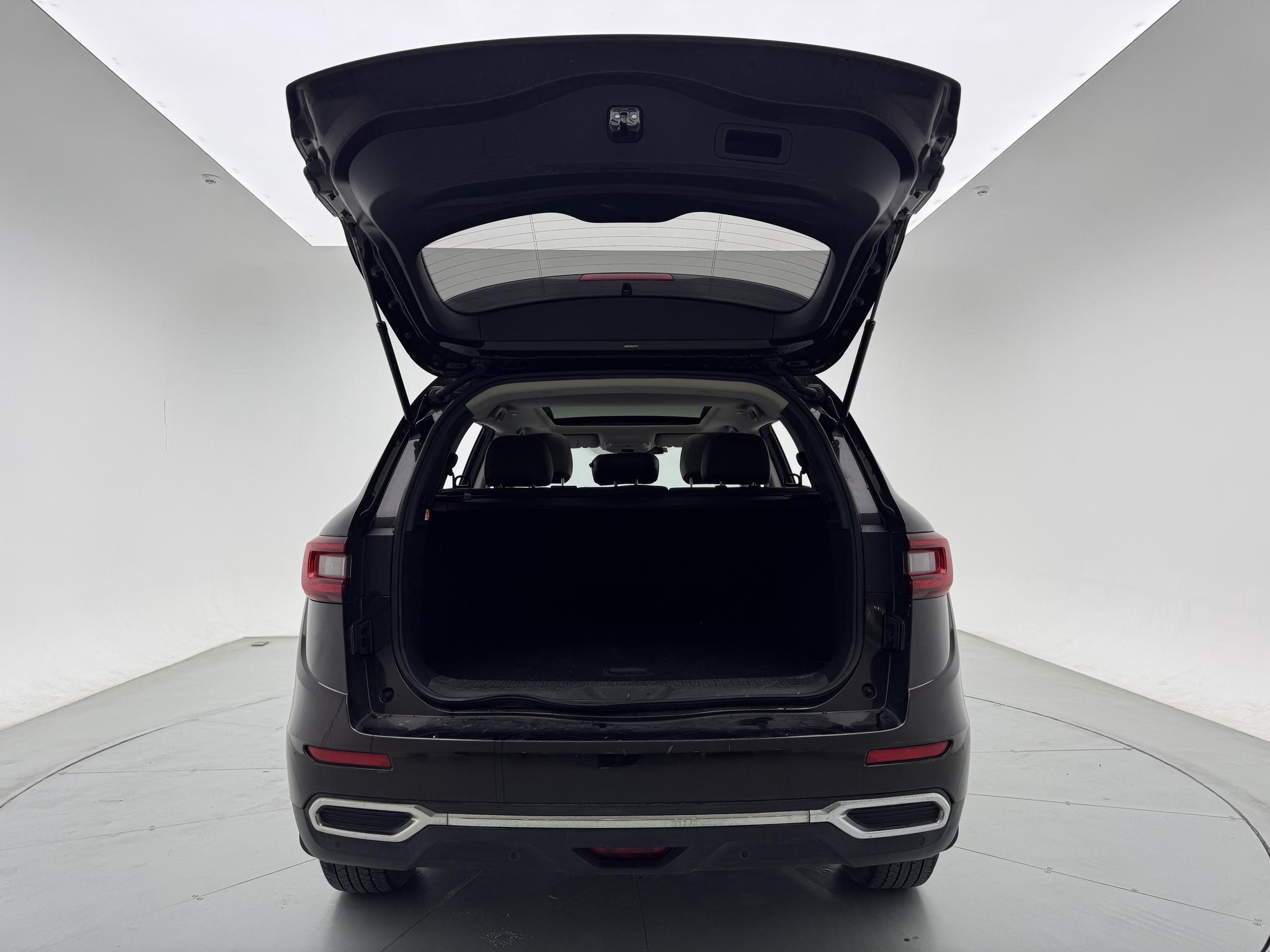 Renault 2018 2.5L 2WD Premium