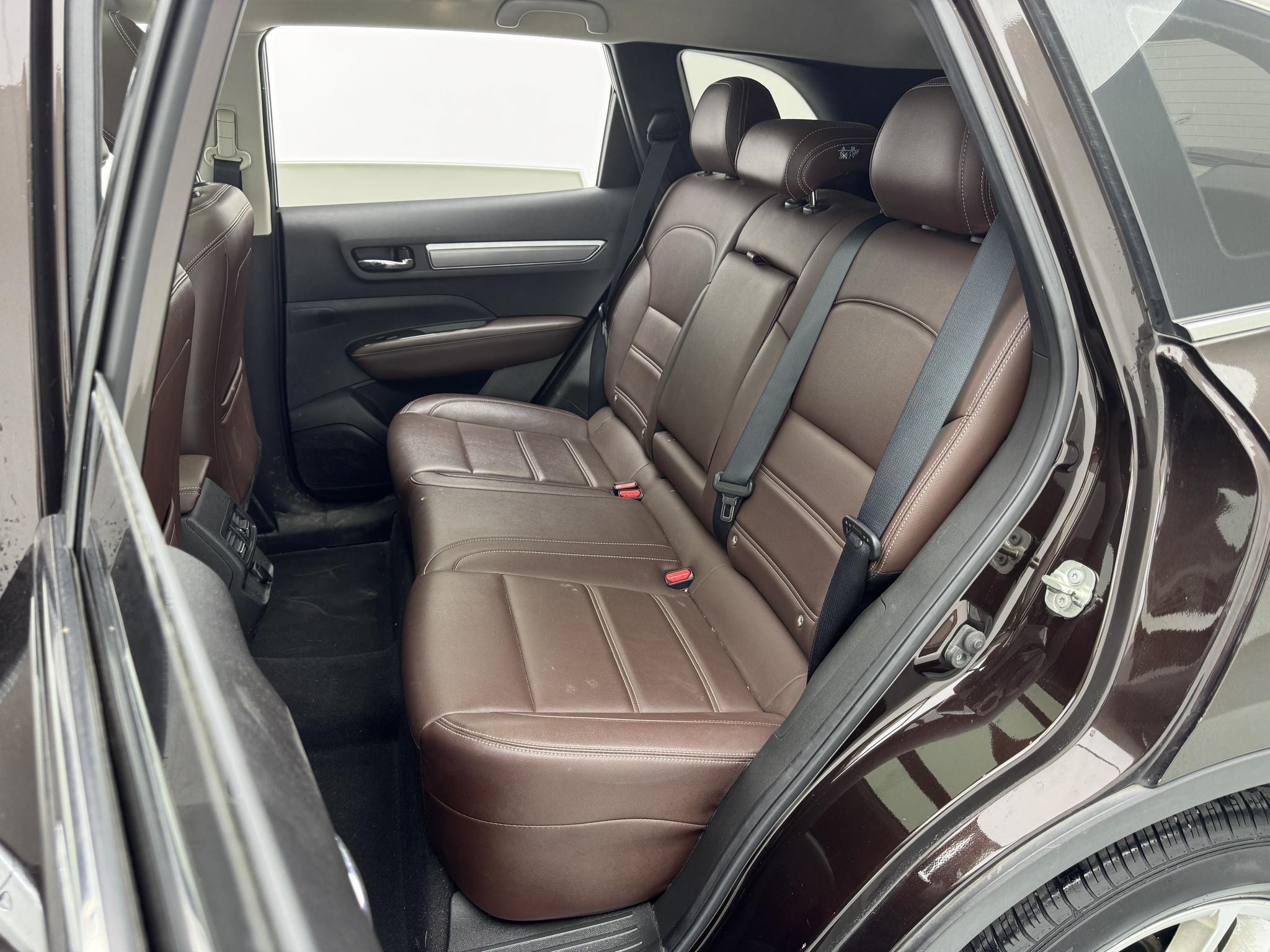 Renault 2018 2.5L 2WD Premium