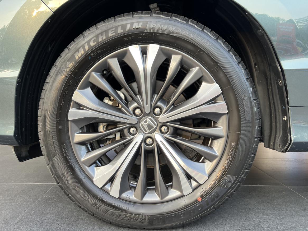 Honda UR-V 2020 370TURBO 4WD Premium Plus